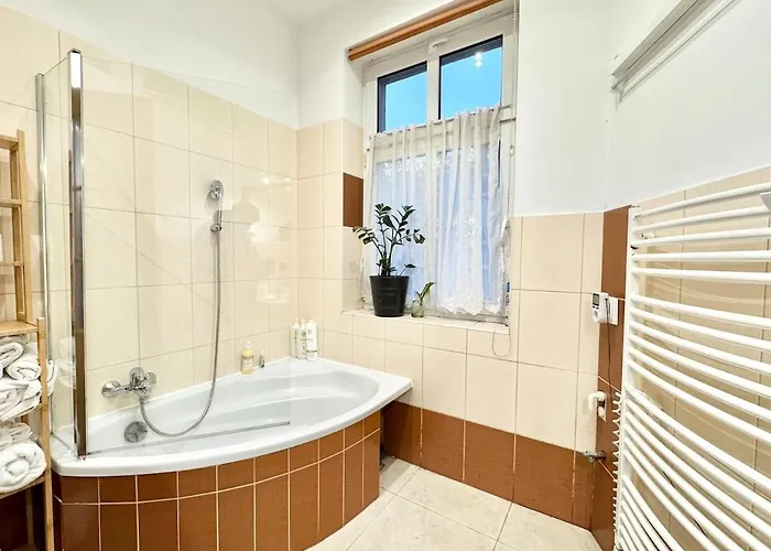 Apartament Tuż Przy Półwiejskiej *